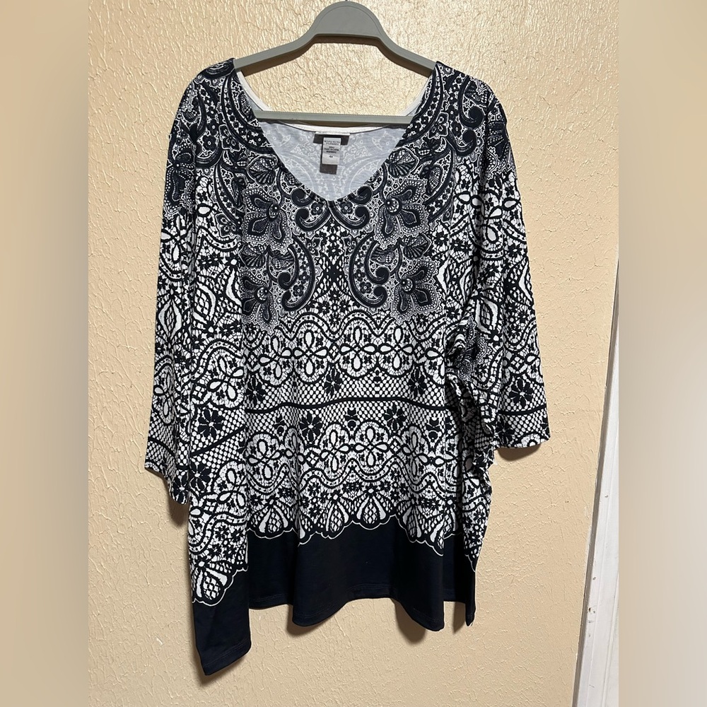 Catherines Tunic Top Plus Size All over Print‎ Floral Size 4X 3/4th Sleeves